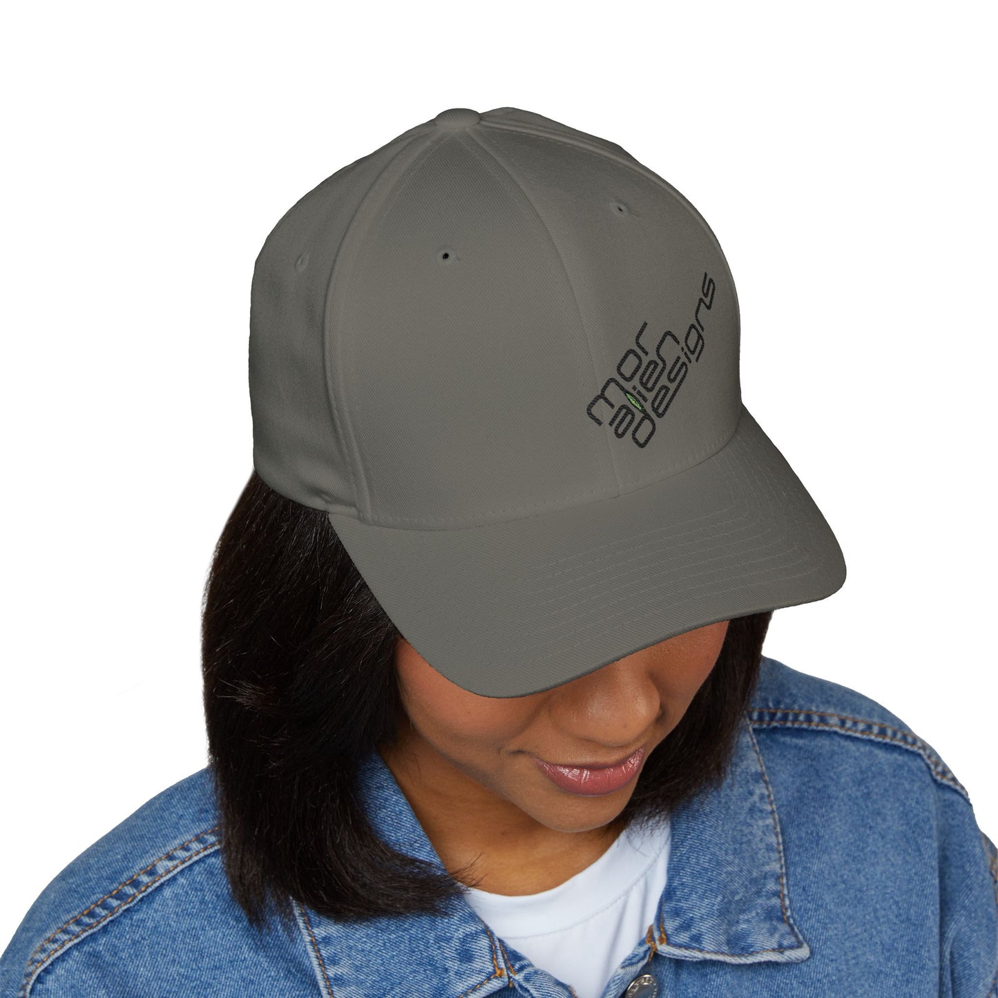 Embroidered Oak Tree Baseball Cap — Minimal Logo Closed-Back Hat